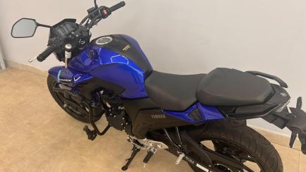 YAMAHA Fazer 250 Fazer FZ25 250 ABS