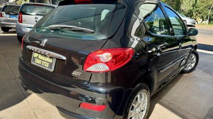 Peugeot 207 Hatch XR Sport 1.4 8V (flex)