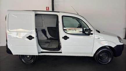 Fiat Doblò Cargo 1.8 E.torQ (Flex)