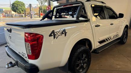 Nissan Frontier Attack 4x4 (Aut)