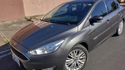 Ford Focus Sedan SE Plus 2.0 PowerShift