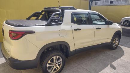 Fiat Toro Freedom 1.8 AT6 4x2 (Flex)