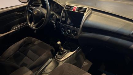 Honda City LX 1.5 16V (flex)