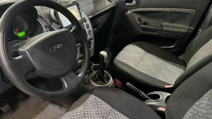 Ford Fiesta Hatch Rocam 1.6 (Flex)