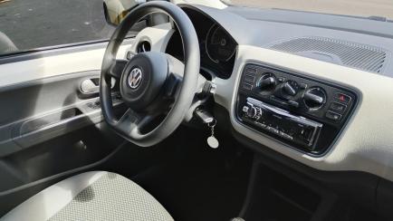 Volkswagen Up! 1.0 12v E-Flex move up! 4p