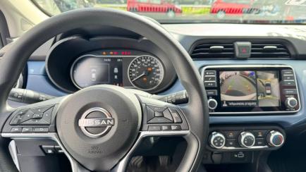 Nissan Versa 1.6 Advance CVT (aut)