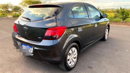 Chevrolet Onix 1.0 Joy SPE/4