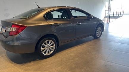 Honda New Civic LXS 1.8 16V i-VTEC (Flex)