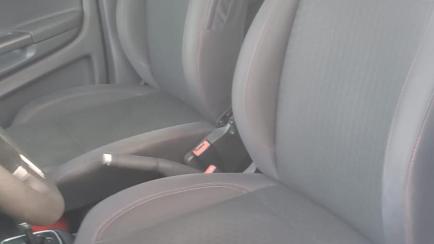 Volkswagen CrossFox I-Motion 1.6 VHT (Flex)