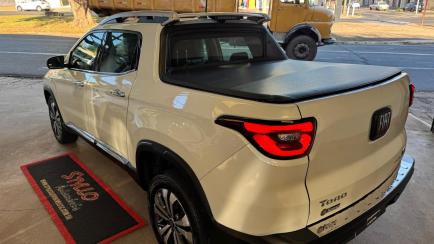 Fiat Toro 2.0 TDI Volcano 4WD (Aut)