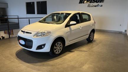 Fiat Palio Attractive 1.0 8V (Flex)