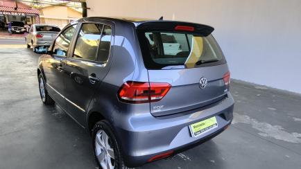 Volkswagen Fox 1.6 16v MSI Highline (Flex)
