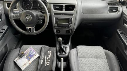 Volkswagen Fox 1.0 TEC (Flex) 4p