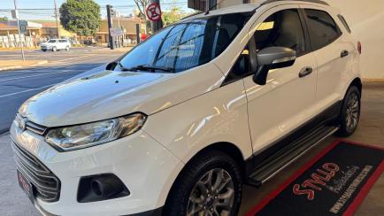 Ford EcoSport Ecosport Freestyle 1.6 16V (Flex)