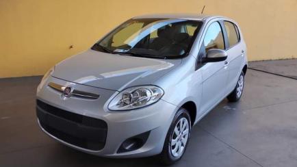 Fiat Palio Attractive 1.0 8V (Flex)