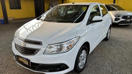 Chevrolet Onix 1.0 LT SPE/4