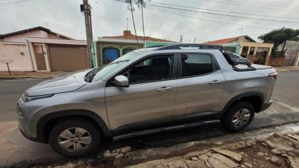 Fiat Toro 1.8 Freedom (Aut)