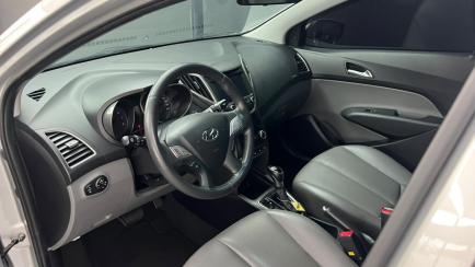 Hyundai HB20S 1.6 Premium (Aut)