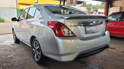 Nissan Versa 1.6 SL CVT (Flex)