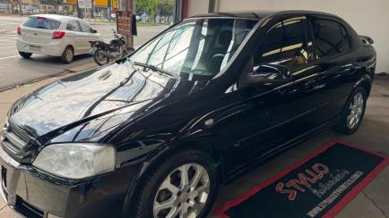 Chevrolet Astra Hatch Advantage 2.0 (Flex)