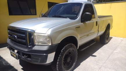 Ford F-250 XLT 4x4 3.9 (Cab Simples)