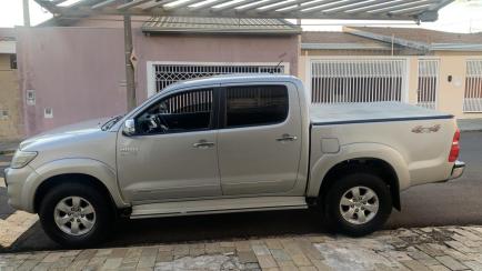Toyota Hilux Cabine Dupla Hilux 2.7 Flex 4x4 CD SRV (Aut)