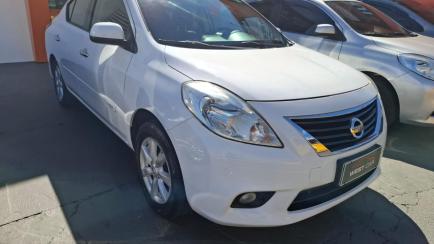 Nissan Versa 1.6 16V SL