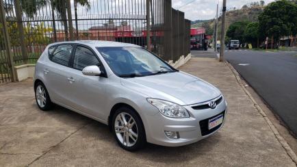 Hyundai i30 GLS 2.0 16V (aut)