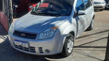 Ford Fiesta Hatch 1.6 (Flex)
