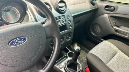 Ford Fiesta Sedan 1.6 (Flex)